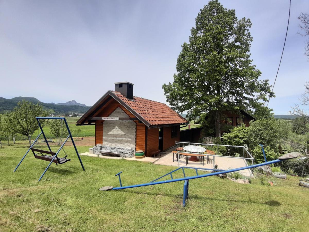 オグリン Kuca Za Odmor Anamarijaヴィラ エクステリア 写真